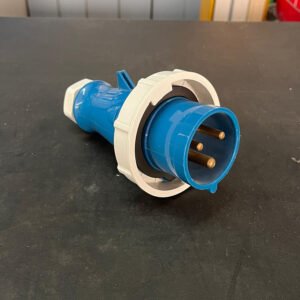 Mennekes Spina dritta mobile 32A 200-250V 2P+T IP 65