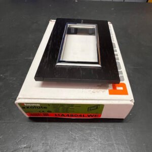 Bticino HA4804LWE Placca legno Wenghè 4 posti