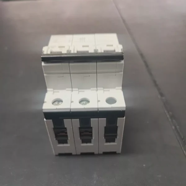 Magnetotermico 5sy3316-7 - immagine 2