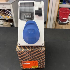 Bticino CBC232/42 presa interbloccata compatta da quadro IP44 32A 2P+T 230v