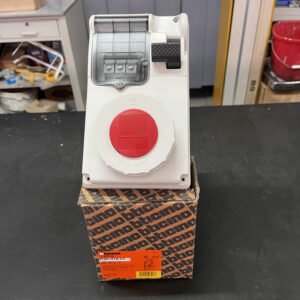 Bticino CBC416/53 Presa Interbloccata da quadro con fusibili 16A 400V 3P+N+T IP55