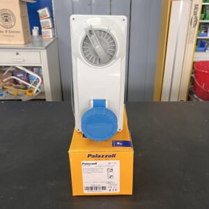 Palazzoli 491126 Presa fissa stagna da quadro con interruttore di blocco IP66